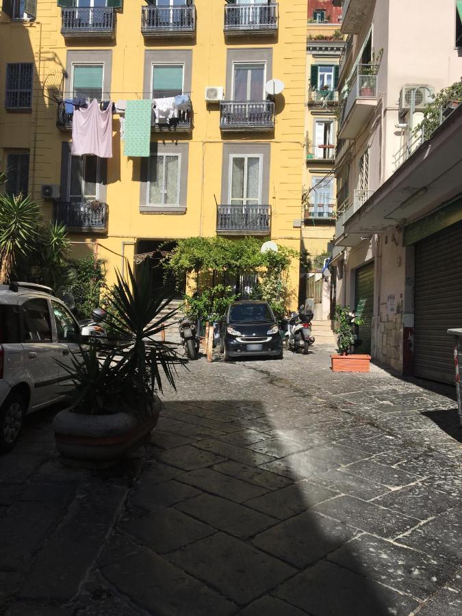 Residenza Chiaia Bed and Breakfast Νάπολη Εξωτερικό φωτογραφία