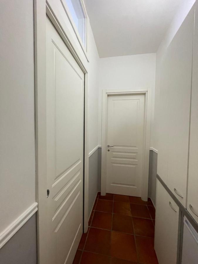 Residenza Chiaia Bed and Breakfast Νάπολη Εξωτερικό φωτογραφία